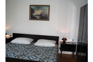 Kroatija Privát Seget Donji, Eksterjeras